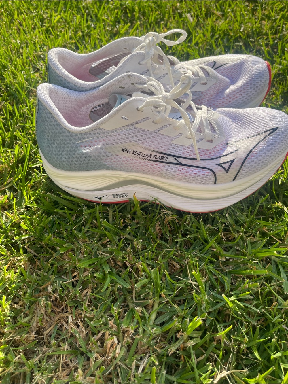 Mizuno Wave Rebellion Flash 2 White & Pink Women's Running Shoes